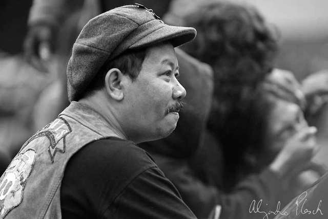 Fumes - Indo Vespa Community - photo by ALEJANDRO PLESCH